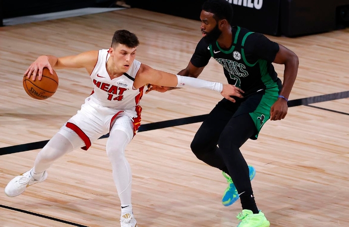  NBA东部强强对决，迈阿密热火VS波士顿凯尔特人！